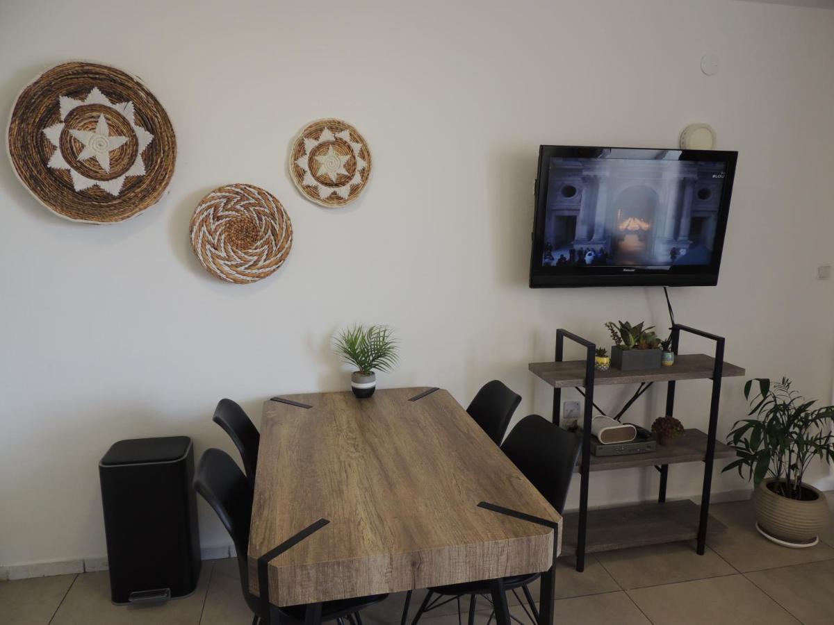Lev Eilat Suites Esterno foto
