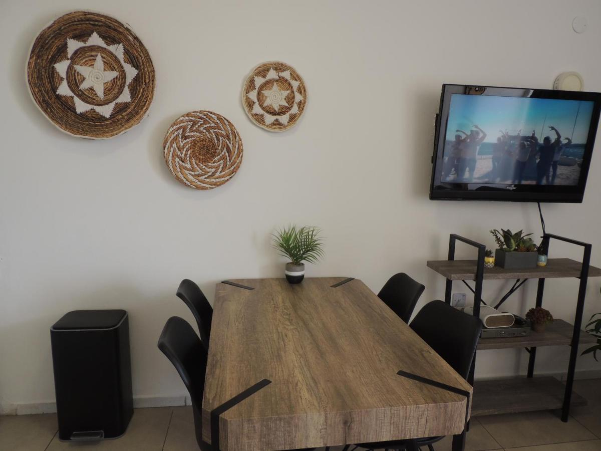 Lev Eilat Suites Esterno foto