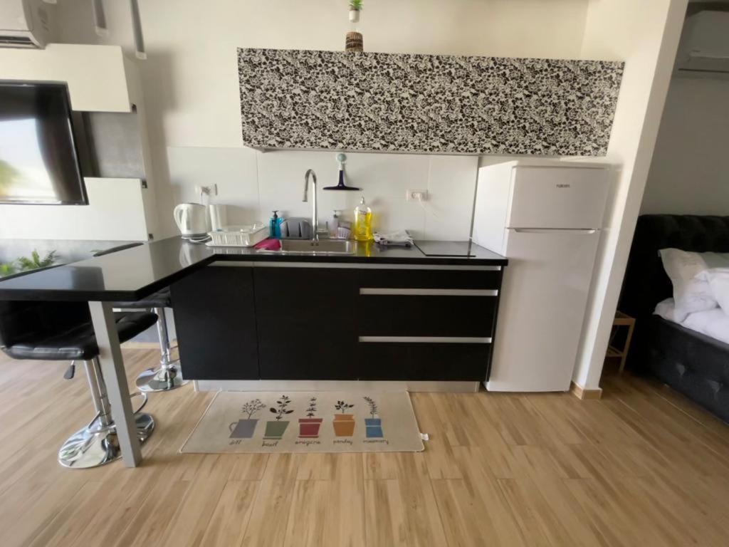 Lev Eilat Suites Esterno foto