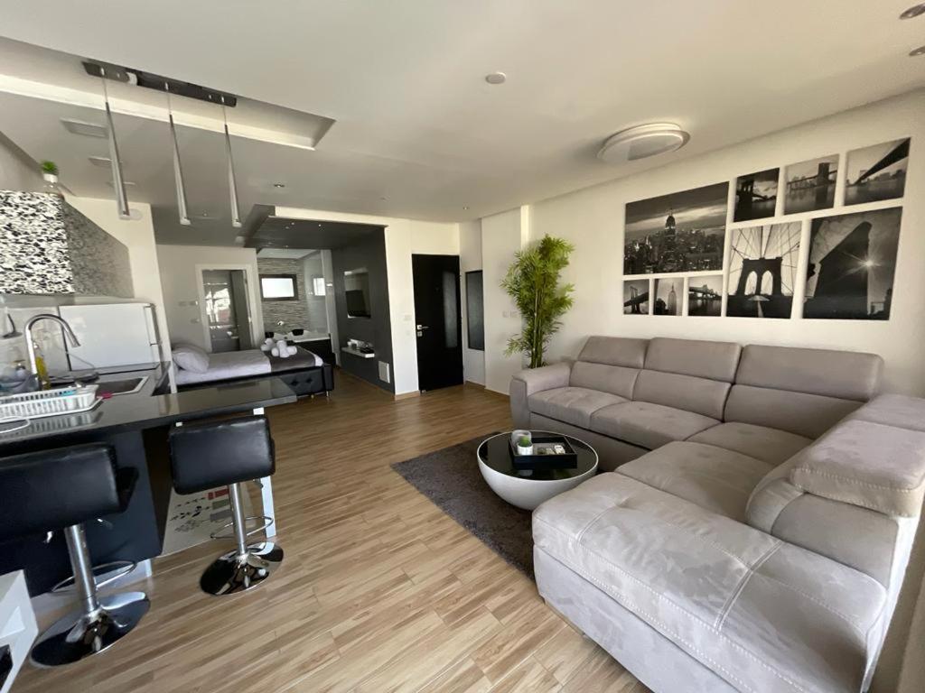Lev Eilat Suites Esterno foto