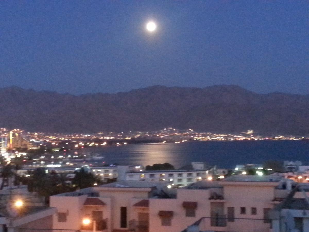 Lev Eilat Suites Esterno foto